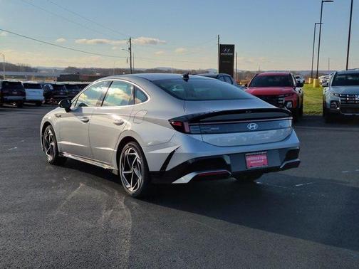 2026 Hyundai SONATA SEL