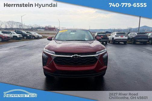 2025 Chevrolet Trax LS