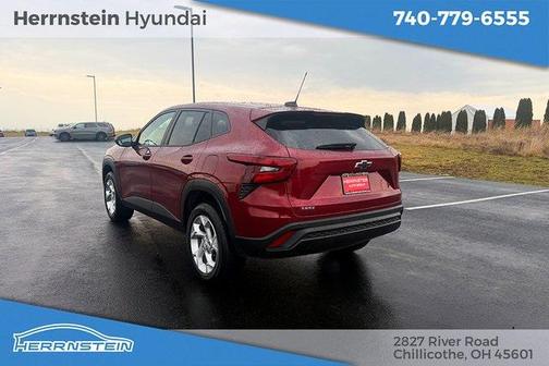 2025 Chevrolet Trax LS