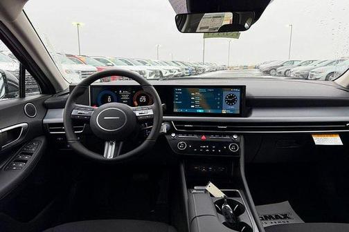 2026 Hyundai SONATA SEL