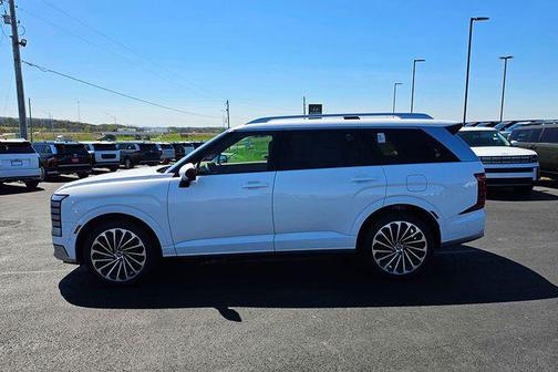 Creamy White Pearl 2026 Hyundai Palisade Hybrid Calligraphy