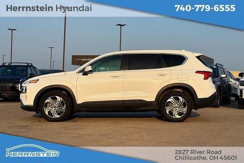 2023 Hyundai SANTA FE SE