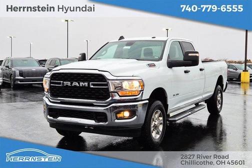 2024 RAM 2500 Big Horn Crew Cab 4x4 8' Box