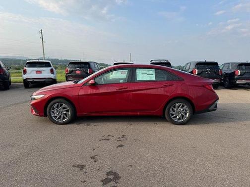 2025 Hyundai ELANTRA HEV Blue