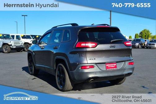 2016 Jeep Cherokee Altitude