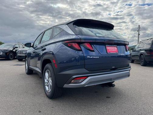 2025 Hyundai TUCSON SE