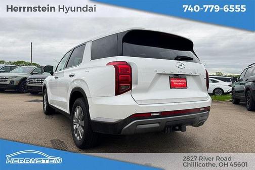2025 Hyundai PALISADE SE