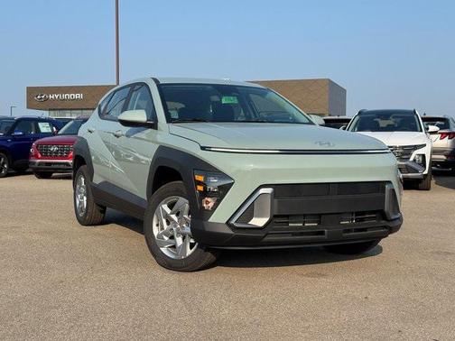 2025 Hyundai KONA SE