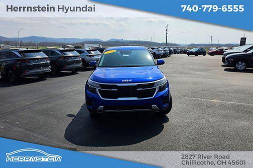 Neptune Blue 2024 Kia Seltos LX