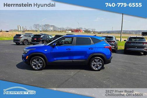 Neptune Blue 2024 Kia Seltos LX