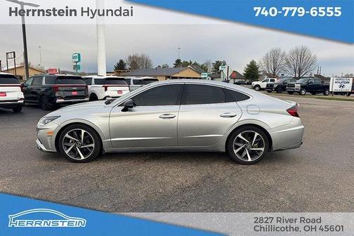 2022 Hyundai SONATA SEL Plus