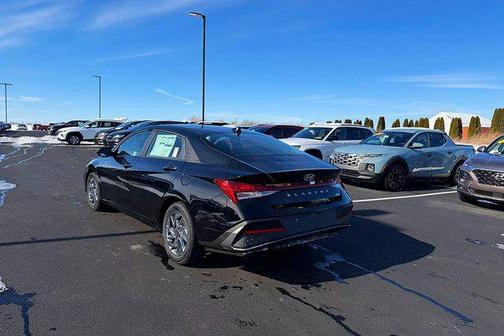 2026 Hyundai ELANTRA HEV Blue