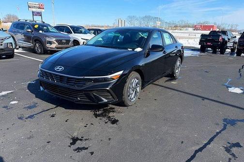 2026 Hyundai ELANTRA HEV Blue