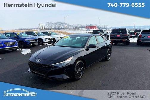 2023 Hyundai ELANTRA HEV Blue