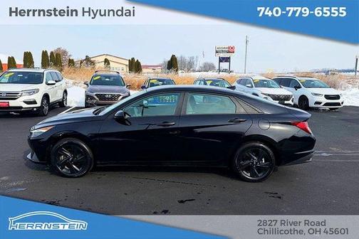 2023 Hyundai ELANTRA HEV Blue