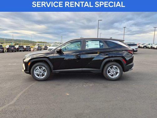 Phantom Black 2026 Hyundai TUCSON SE