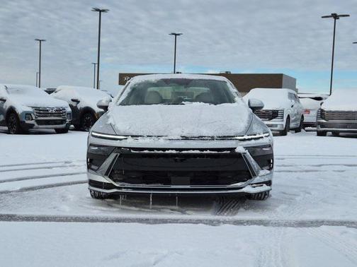 2026 Hyundai SONATA Hybrid Base