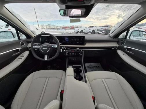 2026 Hyundai SONATA Hybrid Base