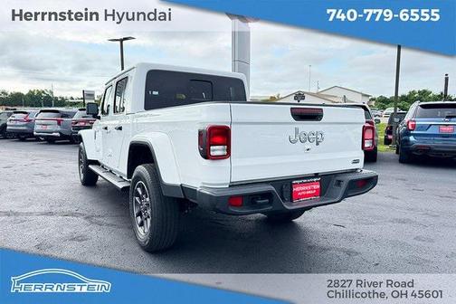 2023 Jeep Gladiator Overland