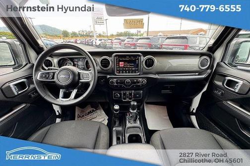 2023 Jeep Gladiator Overland