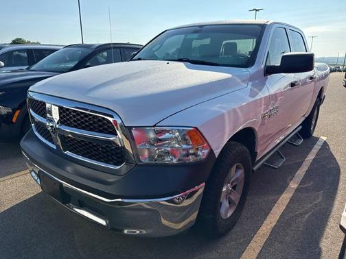 2018 RAM 1500 SSV Crew Cab 4x4 5'7' Box