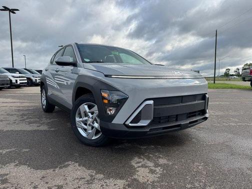 2025 Hyundai KONA SE