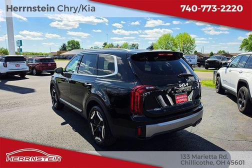 Ebony Black 2025 Kia Telluride S