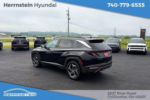 Black Pearl 2024 Hyundai TUCSON Hybrid Limited