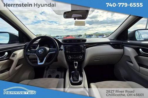2020 Nissan Rogue Sport SV