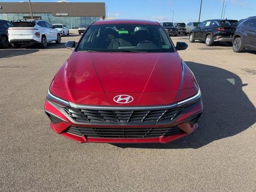 2025 Hyundai ELANTRA HEV SEL Sport