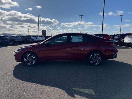 2025 Hyundai ELANTRA HEV SEL Sport