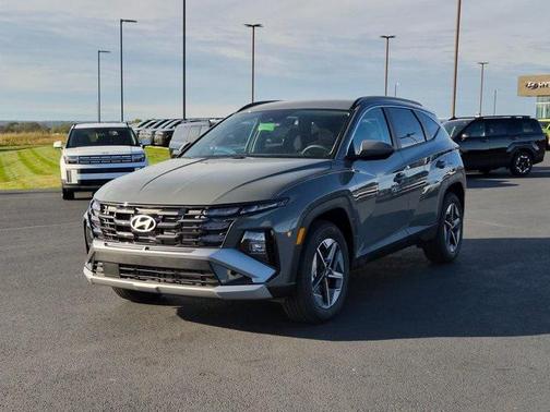 2026 Hyundai TUCSON SEL