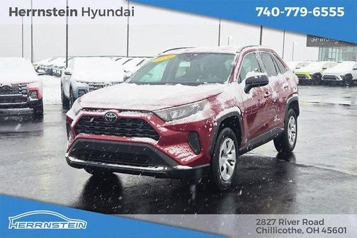 2020 Toyota RAV4 LE