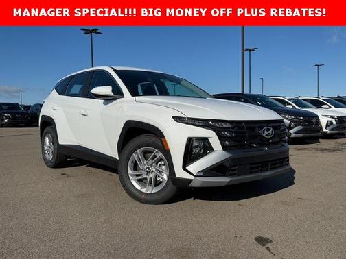 2025 Hyundai TUCSON SE