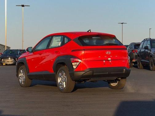 2026 Hyundai KONA SE