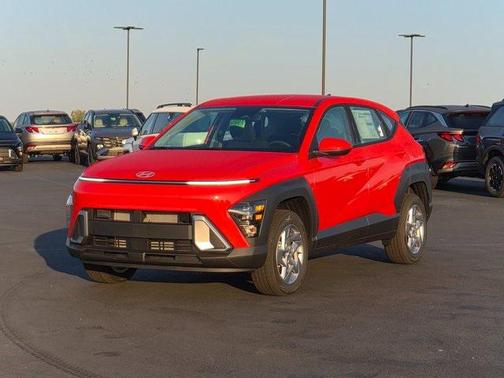 2026 Hyundai KONA SE