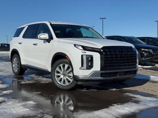 2025 Hyundai PALISADE SE