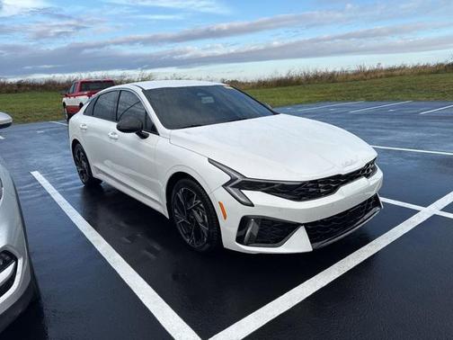 2025 Kia K5 GT-Line