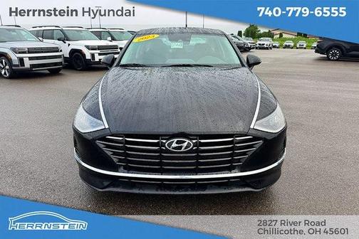 2023 Hyundai SONATA SE