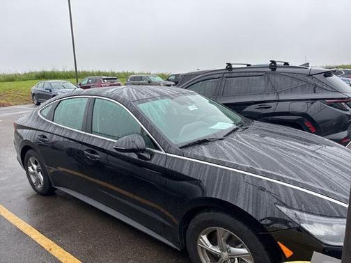 2023 Hyundai SONATA SE