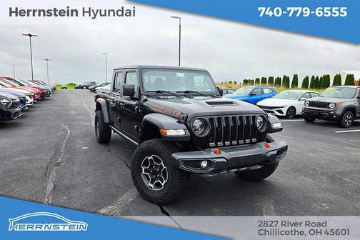 Black Clearcoat 2021 Jeep Gladiator Mojave 4x4