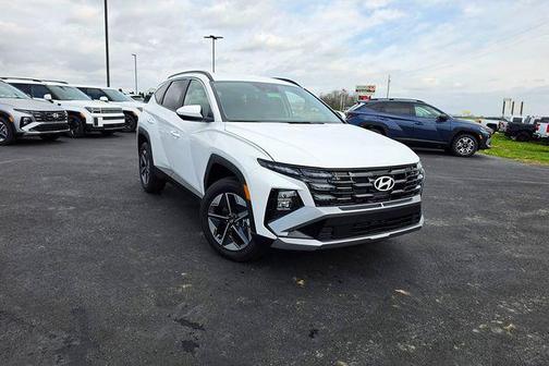 White Pearl 2026 Hyundai TUCSON SEL