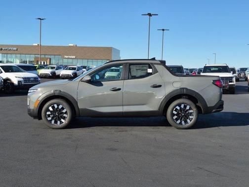 2026 Hyundai SANTA CRUZ SEL Activity