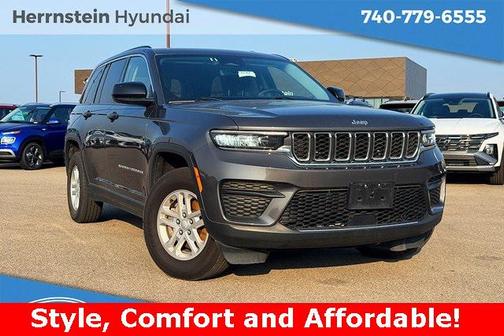 2022 Jeep Grand Cherokee Laredo