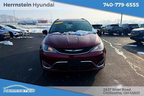 2019 Chrysler Pacifica Touring L