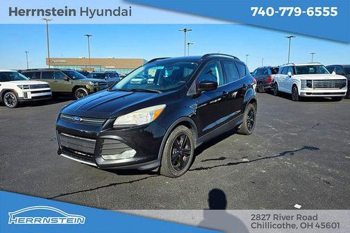 Tuxedo Black 2015 Ford Escape SE