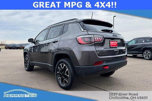Granite Crystal Metallic Clearcoat 2021 Jeep Compass Trailhawk