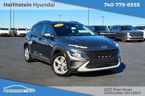 2022 Hyundai KONA SEL