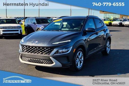 2022 Hyundai KONA SEL