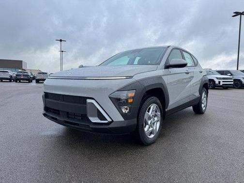 2025 Hyundai KONA SE